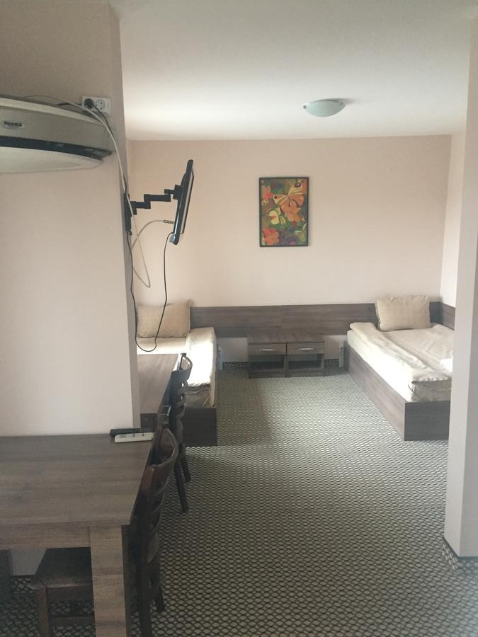 Motel Maritsa ดิมิโตรฟกราด ภายนอก รูปภาพ