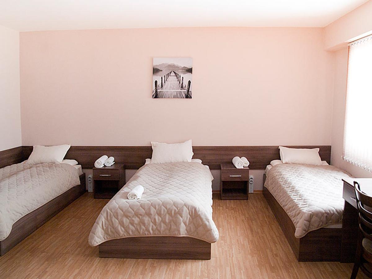 Motel Maritsa ดิมิโตรฟกราด ภายนอก รูปภาพ
